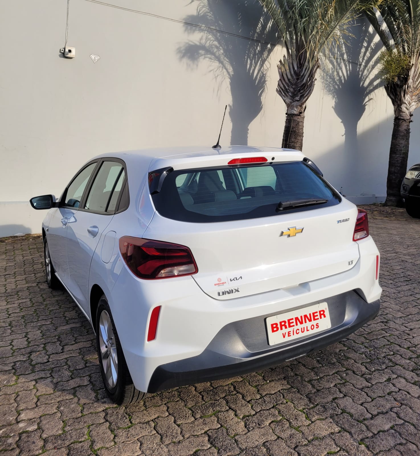 Foto Onix LT 1.0 Turbo AT 2023