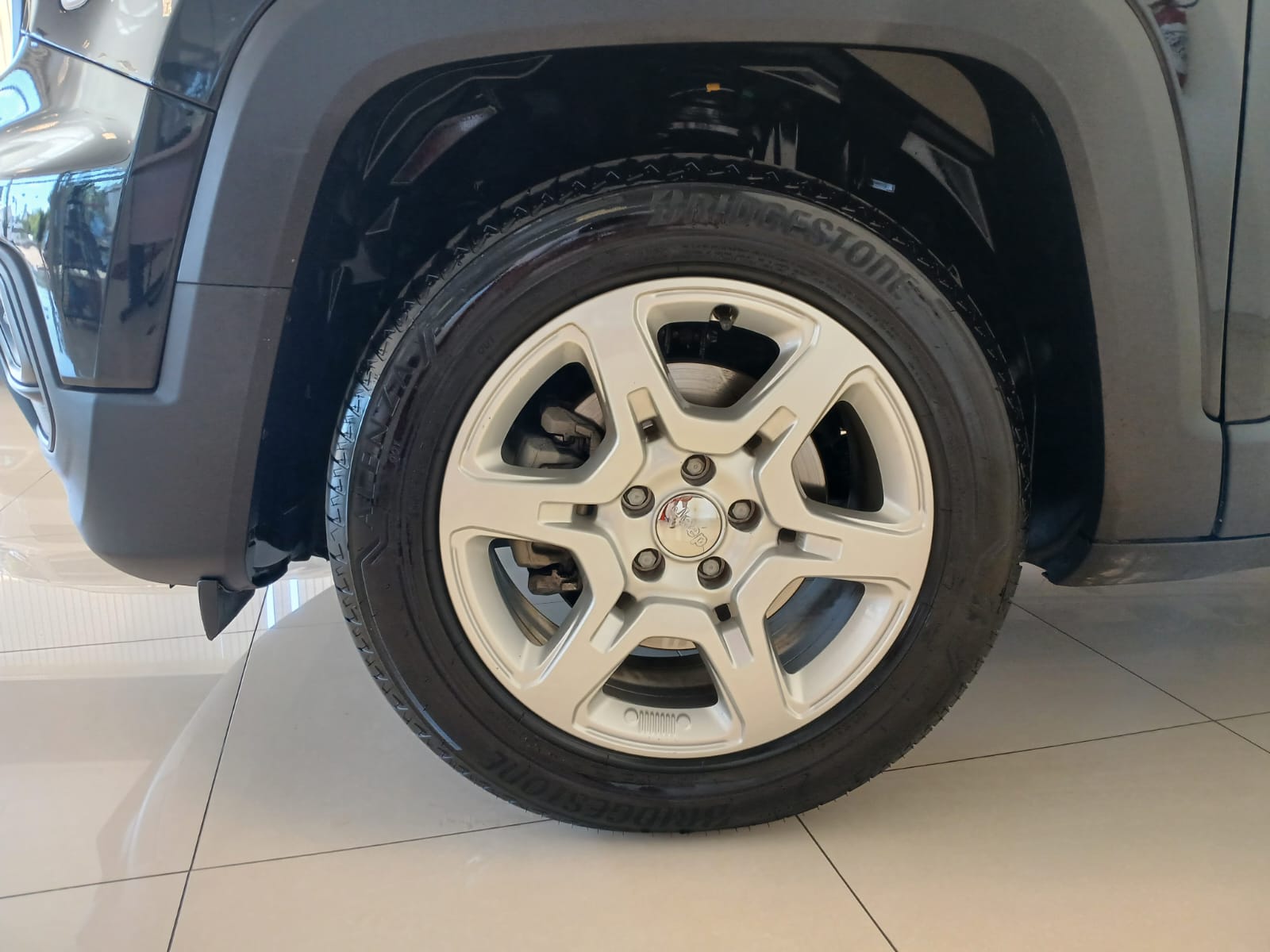 Foto RENEGADE SPORT T270 1.3 4X2 FLEX AT - 2024