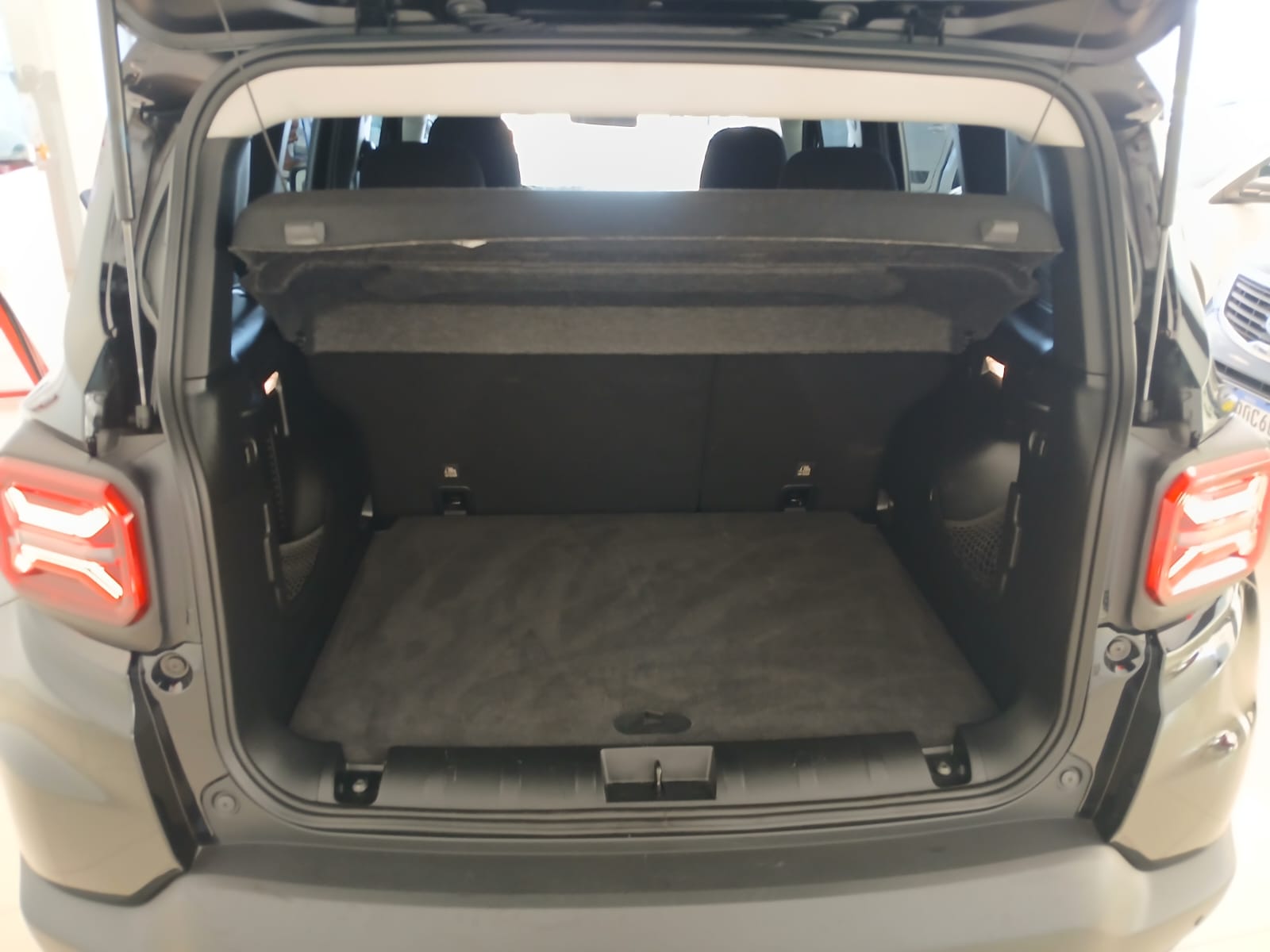 Foto RENEGADE SPORT T270 1.3 4X2 FLEX AT - 2024