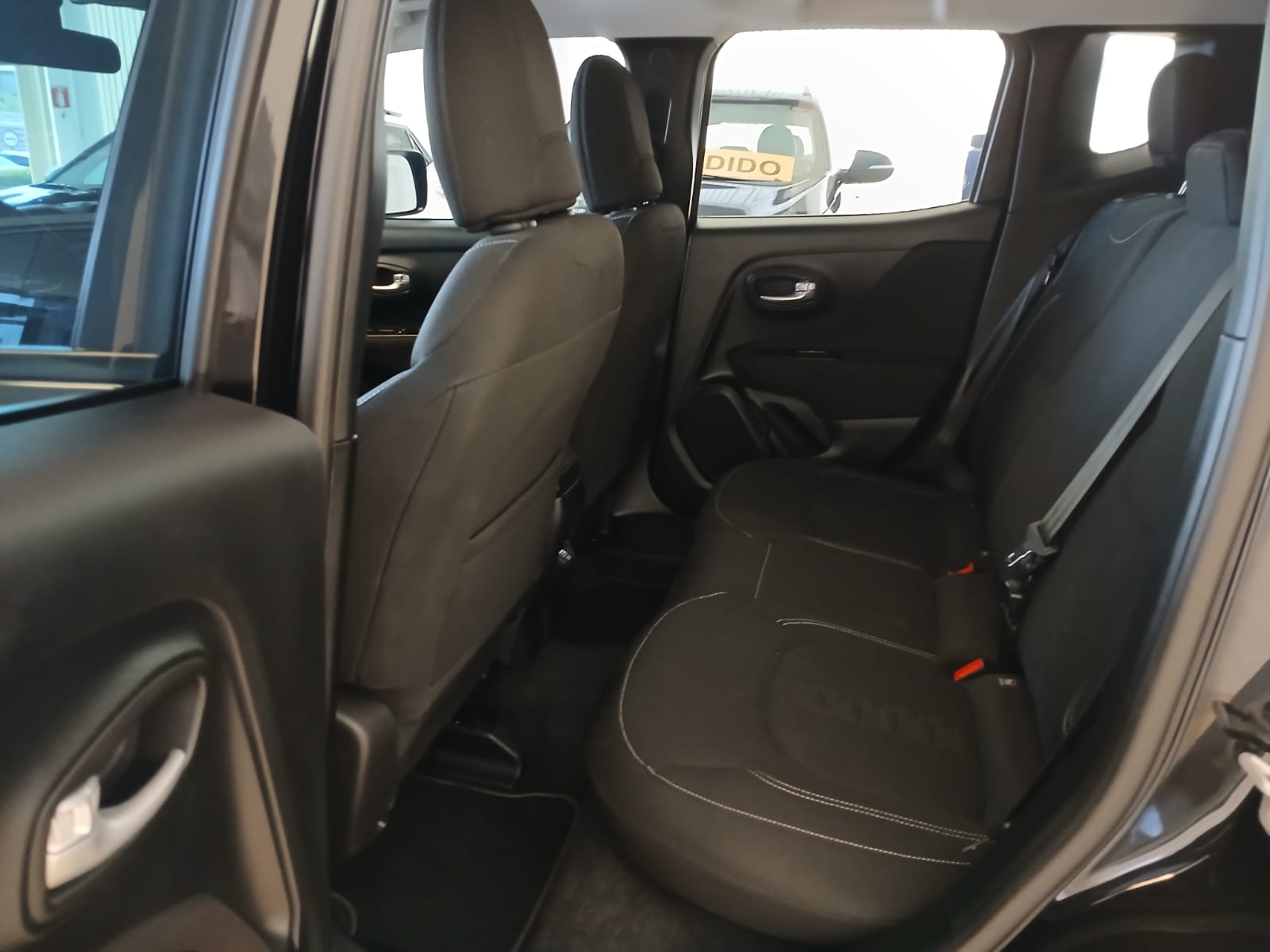 Foto RENEGADE SPORT T270 1.3 4X2 FLEX AT - 2024