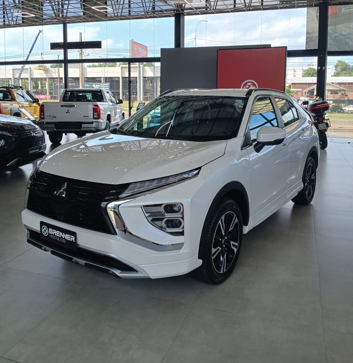 Foto ECLIPSE CROSS HPE 1.5 AT - 2025