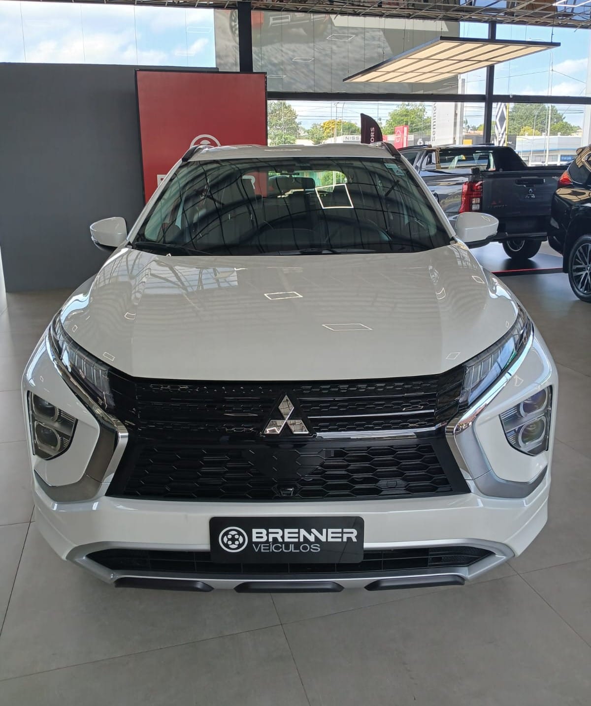 Foto ECLIPSE CROSS HPE 1.5 AT - 2025