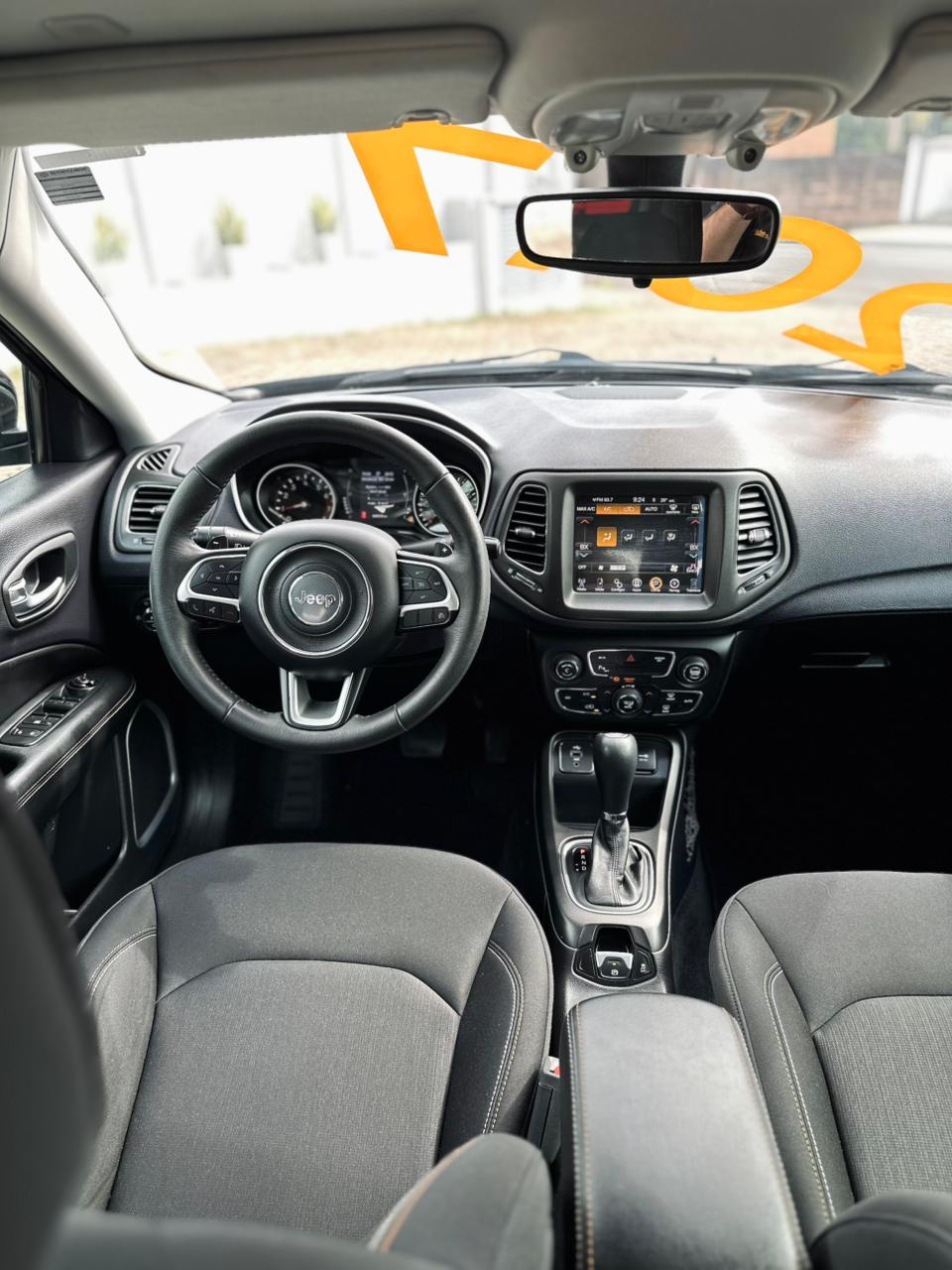 Foto COMPASS LONGITUDE 2.0 4X2 FLEX 16V AT - 2017