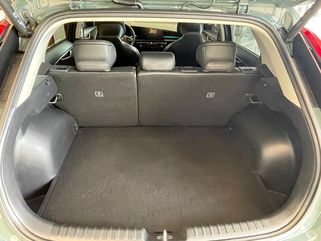 Foto Kia Niro 1.6 SX Prestige Hybrid 2023