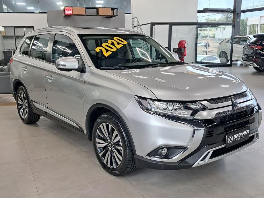 Foto Mitsubishi Outlander HPE 2.0 2020