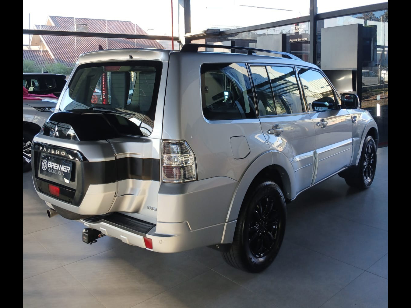 Foto Pajero Full HPE 4X4 AT 3.2 2016
