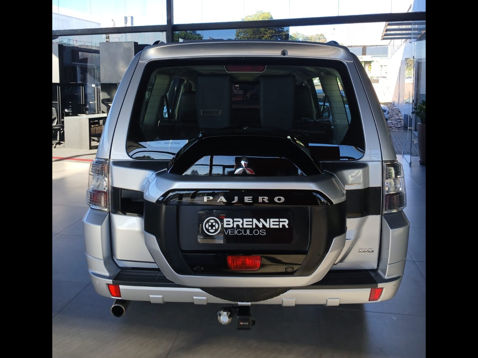 Foto Pajero Full HPE 4X4 AT 3.2 2016