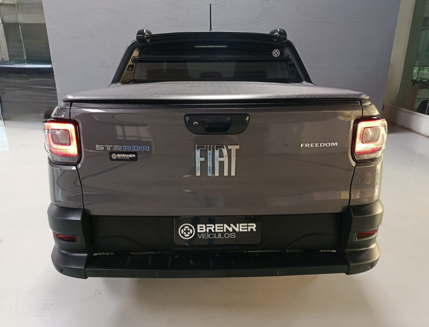 Foto Fiat Strada Freedom 1.3 MT 2023