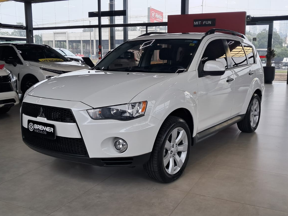 Foto Mitsubishi Outlander 2012