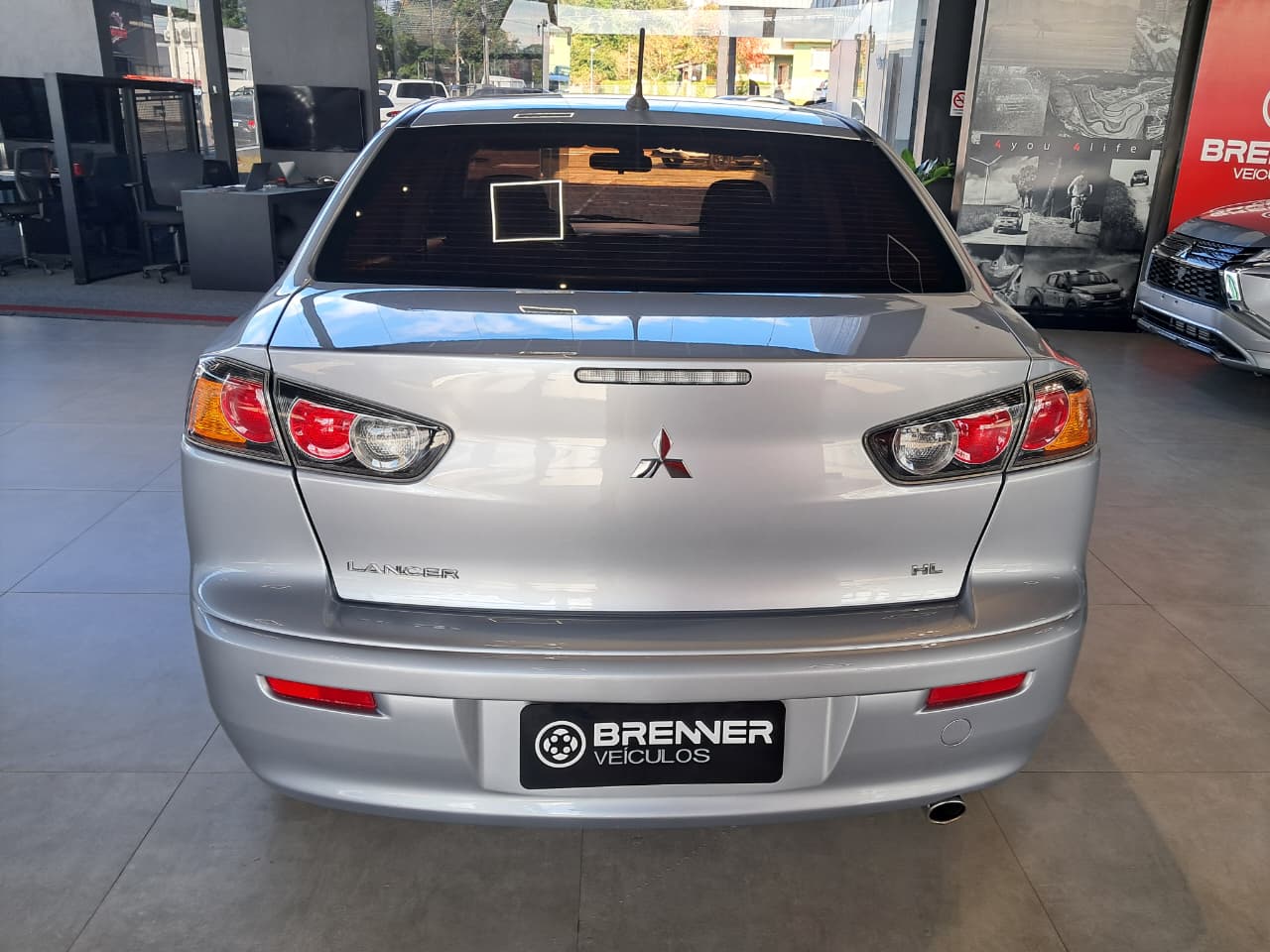 Foto Mitsubishi Lancer 2.0 AT 2016
