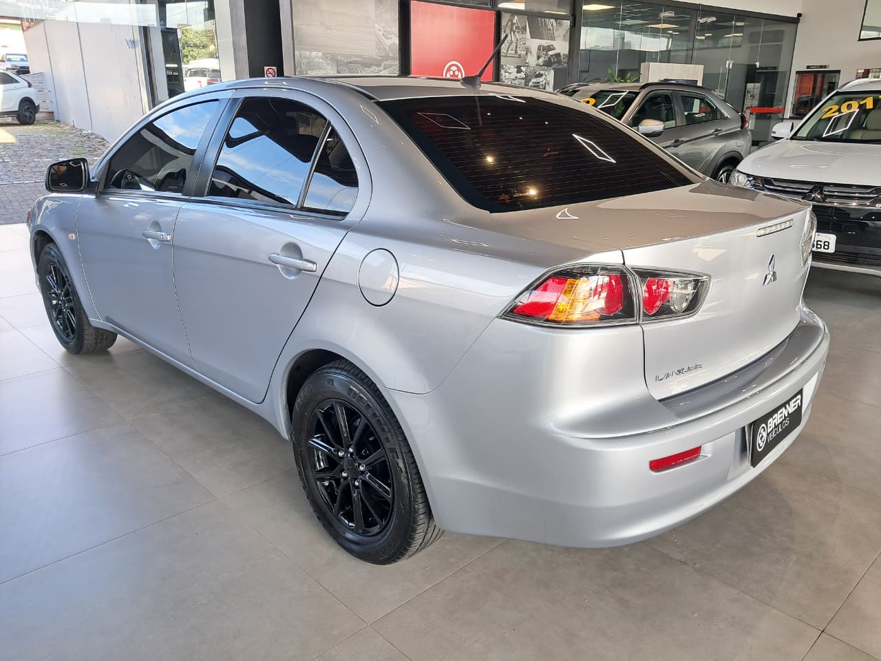 Foto Mitsubishi Lancer 2.0 AT 2016