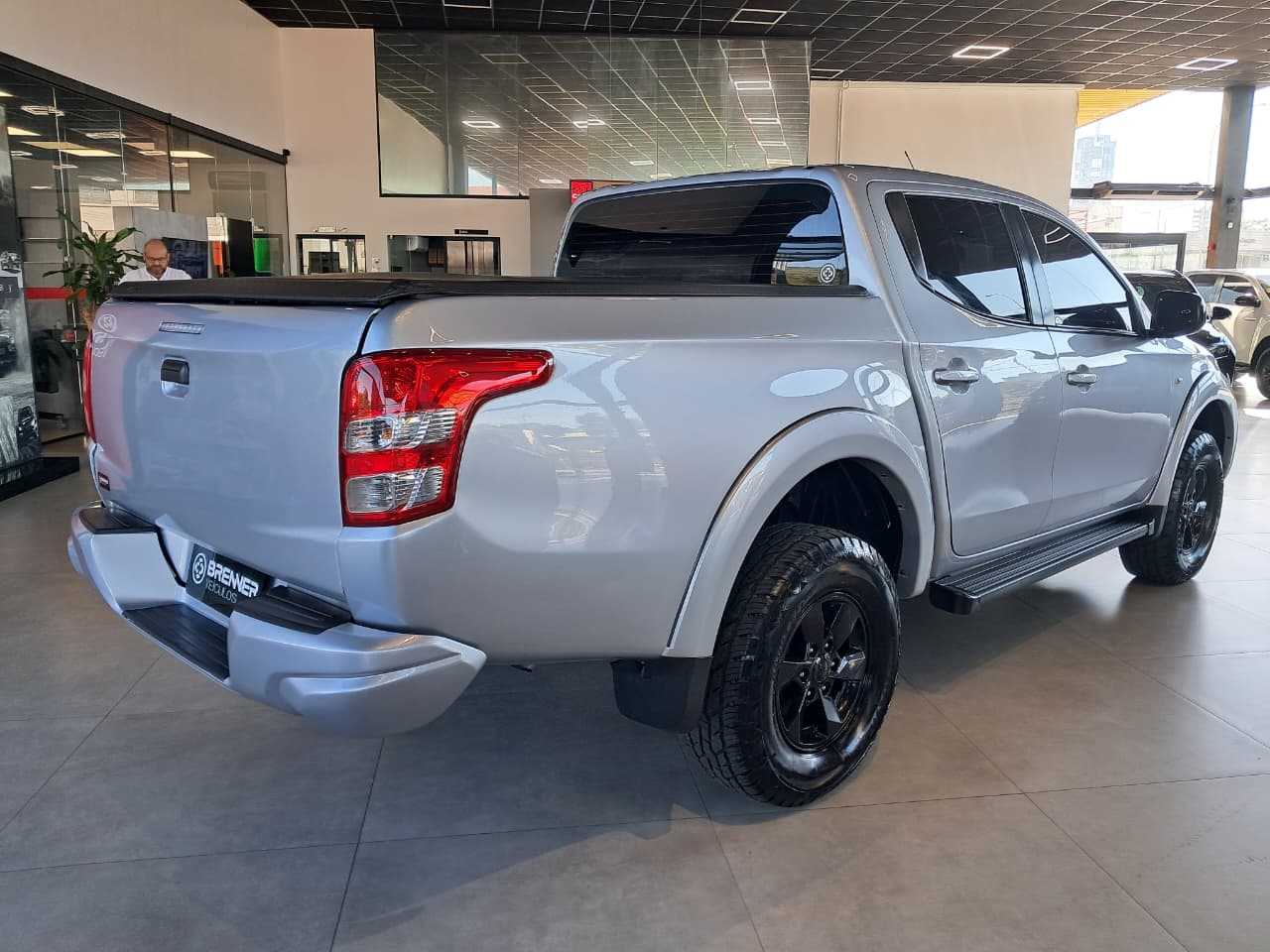 Foto L200 Triton GLS MT 2018