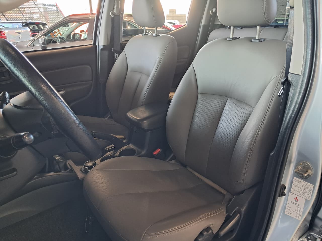 Foto L200 Triton GLS MT 2018