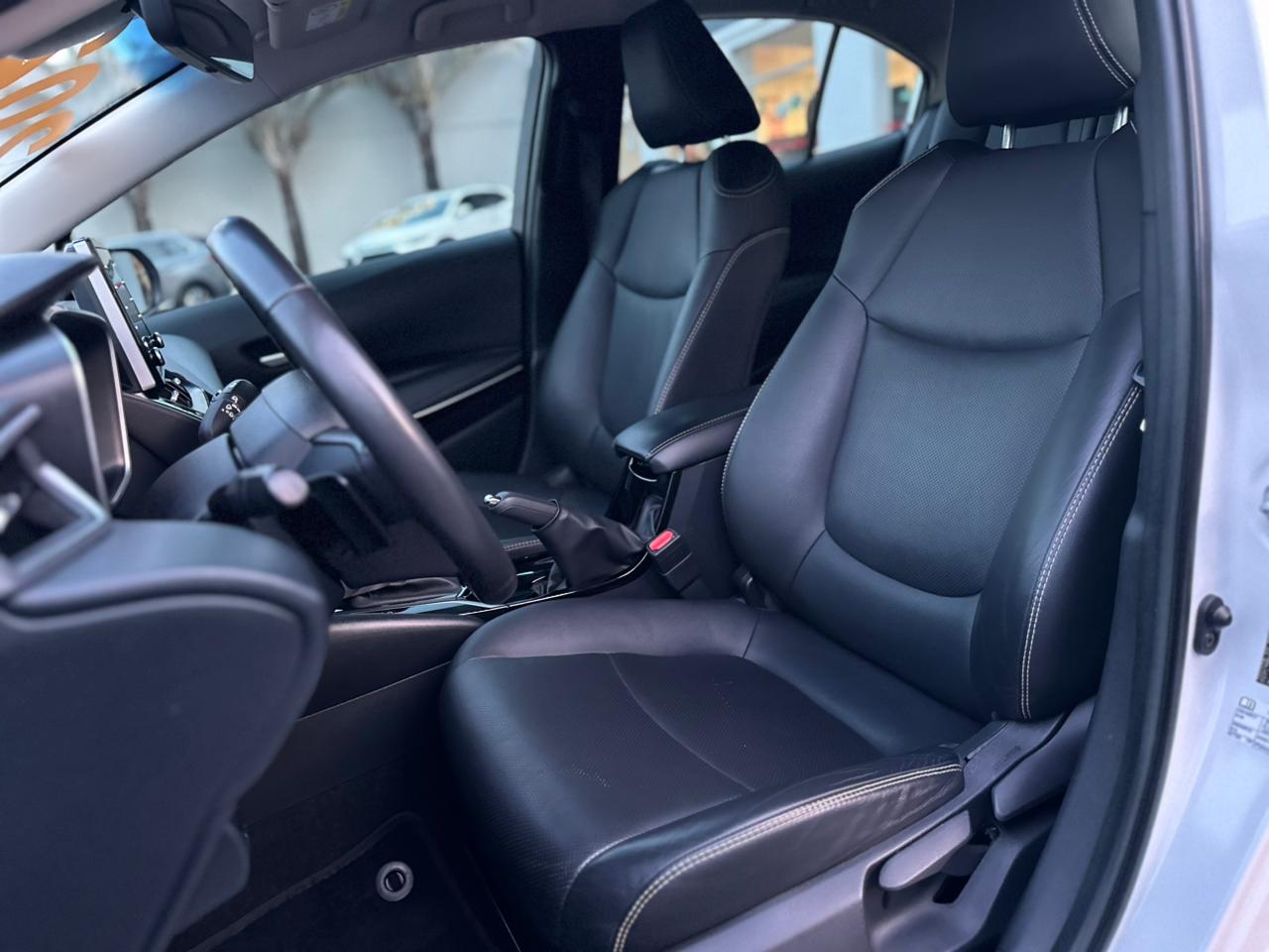 Foto Toyota Corolla XEI 2023