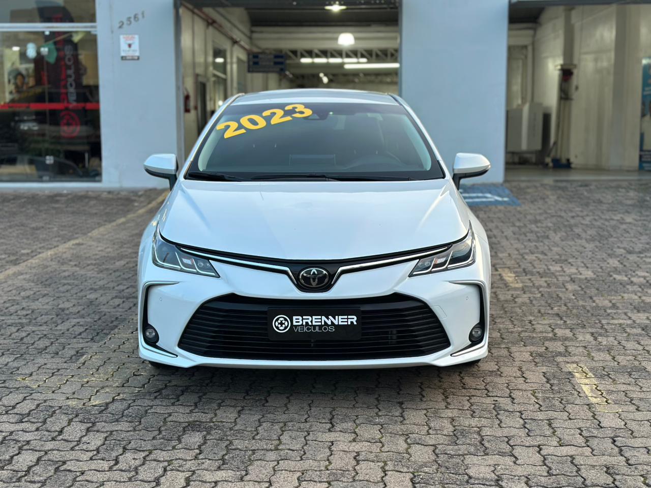 Foto Toyota Corolla XEI 2023