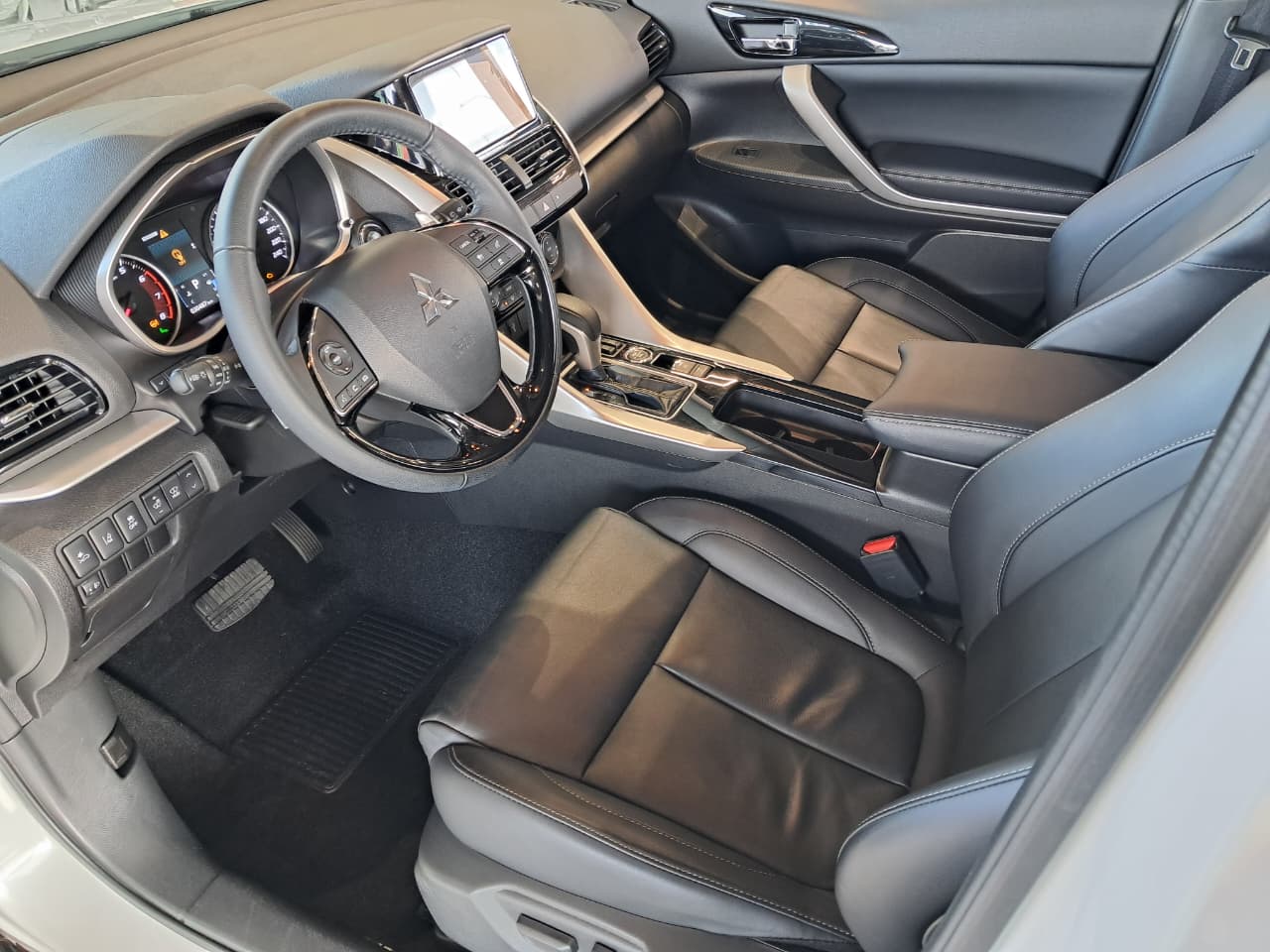 Foto Eclipse Cross HPE-S 4x4 2025