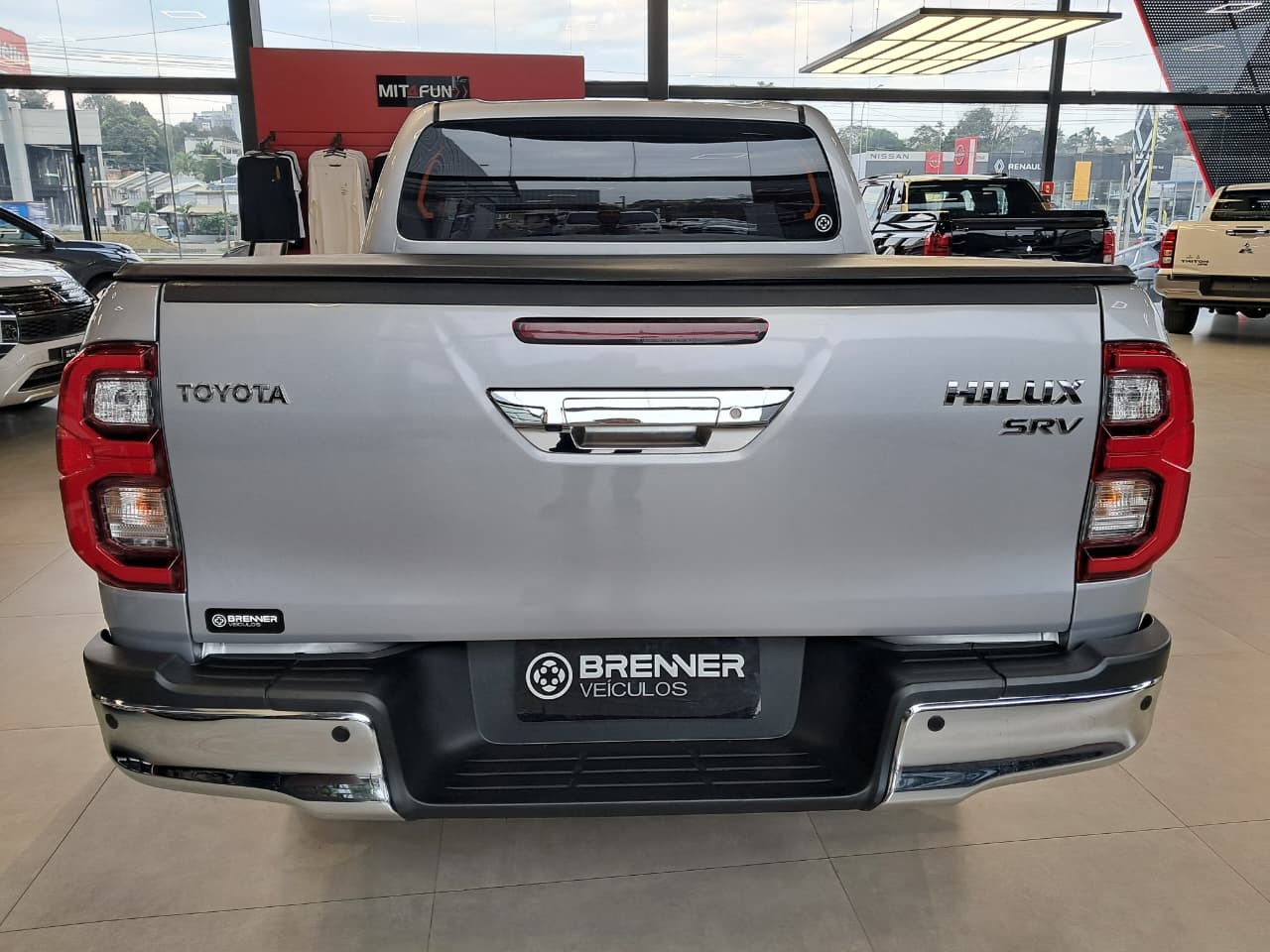 Foto Toyota Hilux SRV 2025