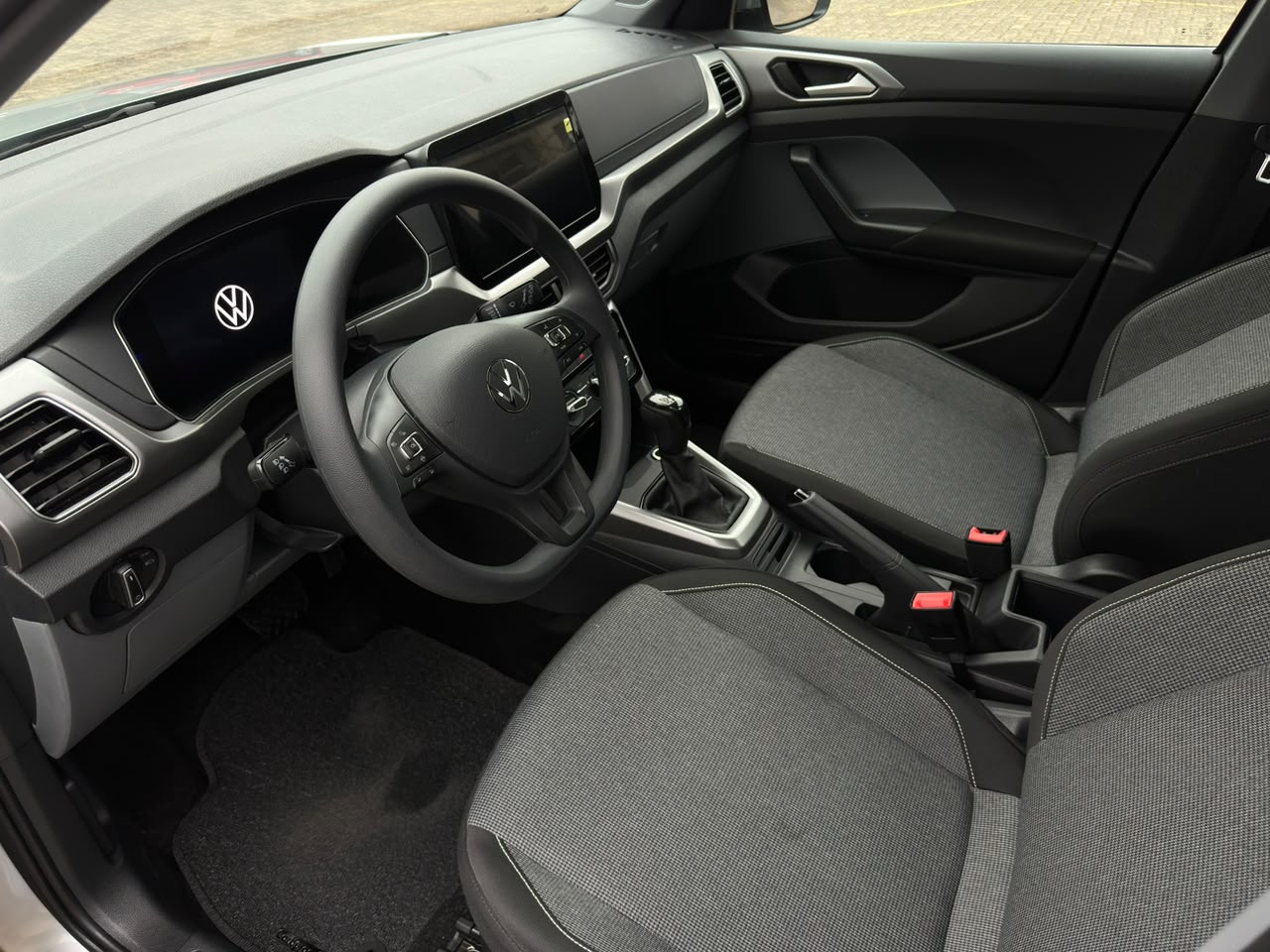 Foto VW T-Cross Sense 200 TSI 2026