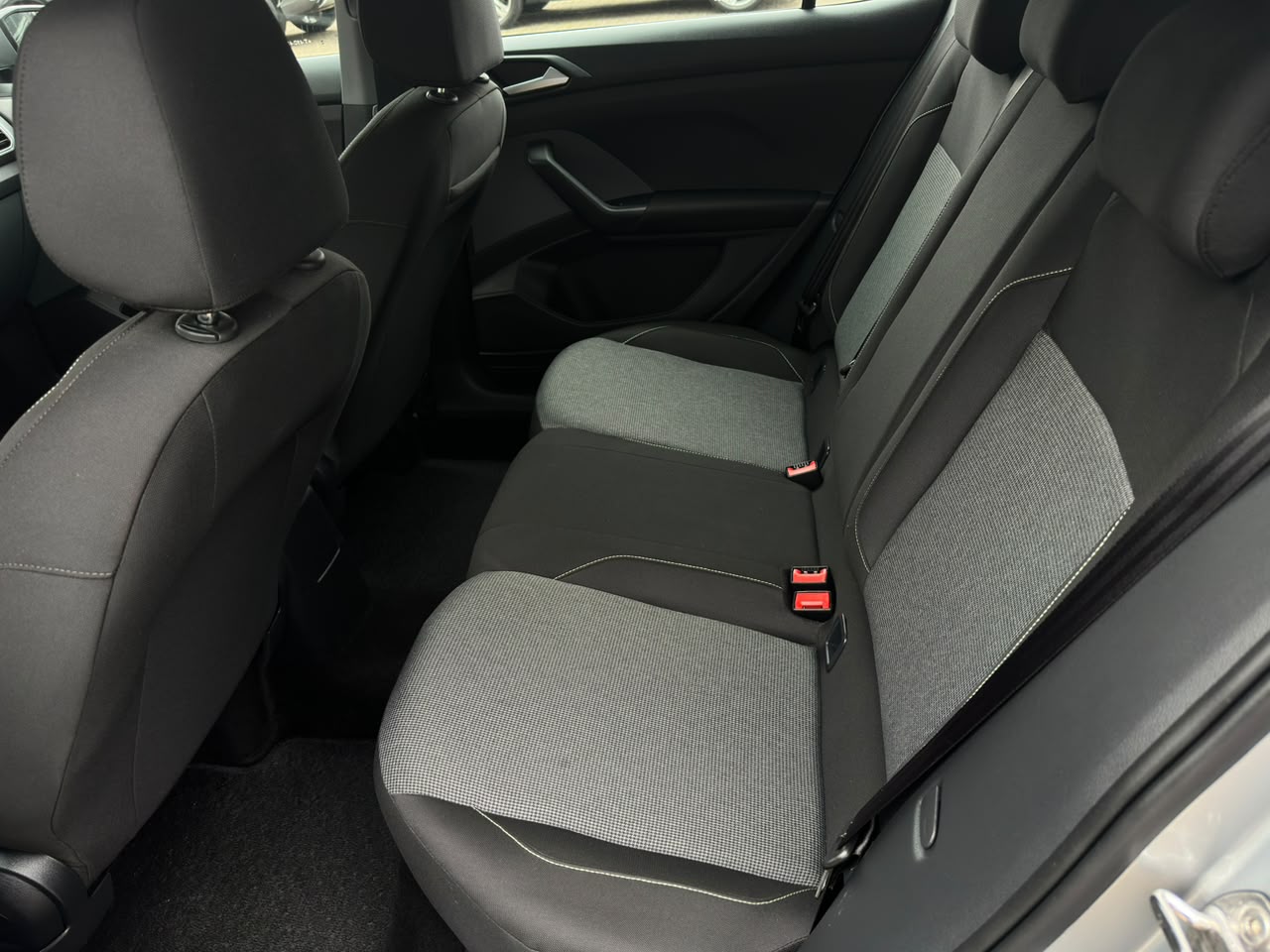 Foto VW T-Cross Sense 200 TSI 2026