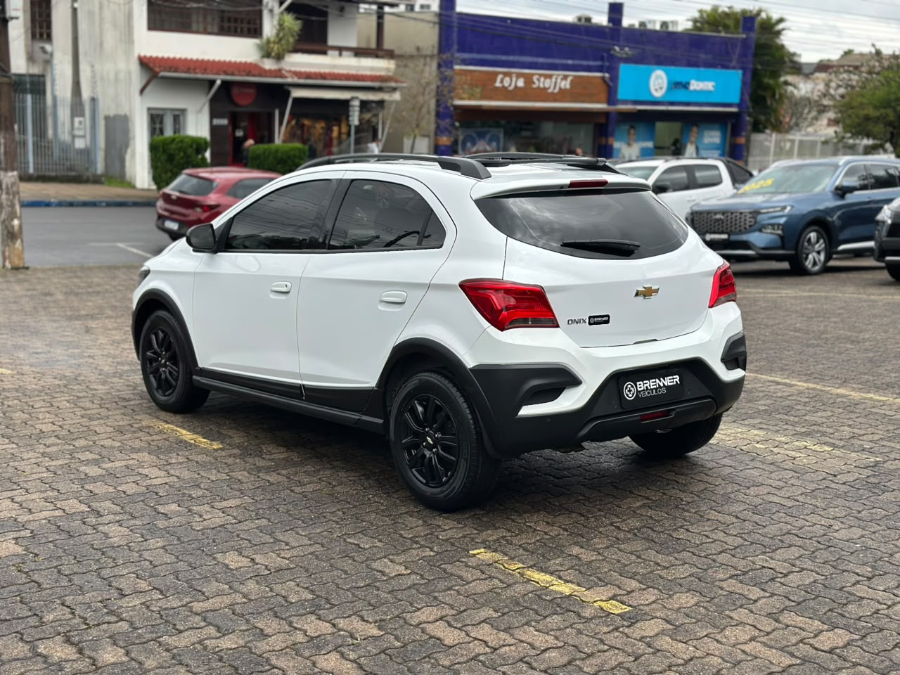 Foto Chevrolet Onix Activ 1.4 MT6 2019