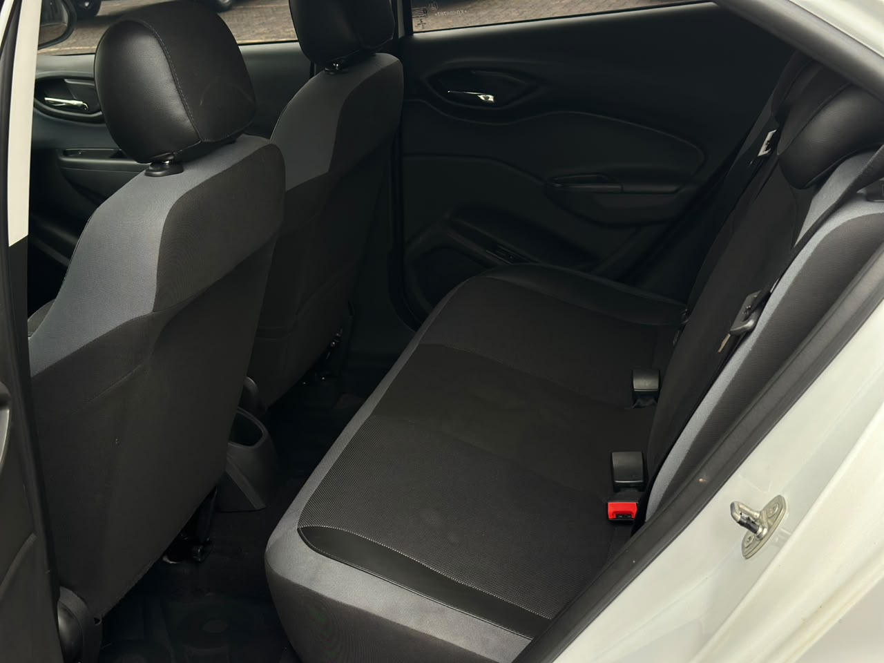 Foto Chevrolet Onix Activ 1.4 MT6 2019