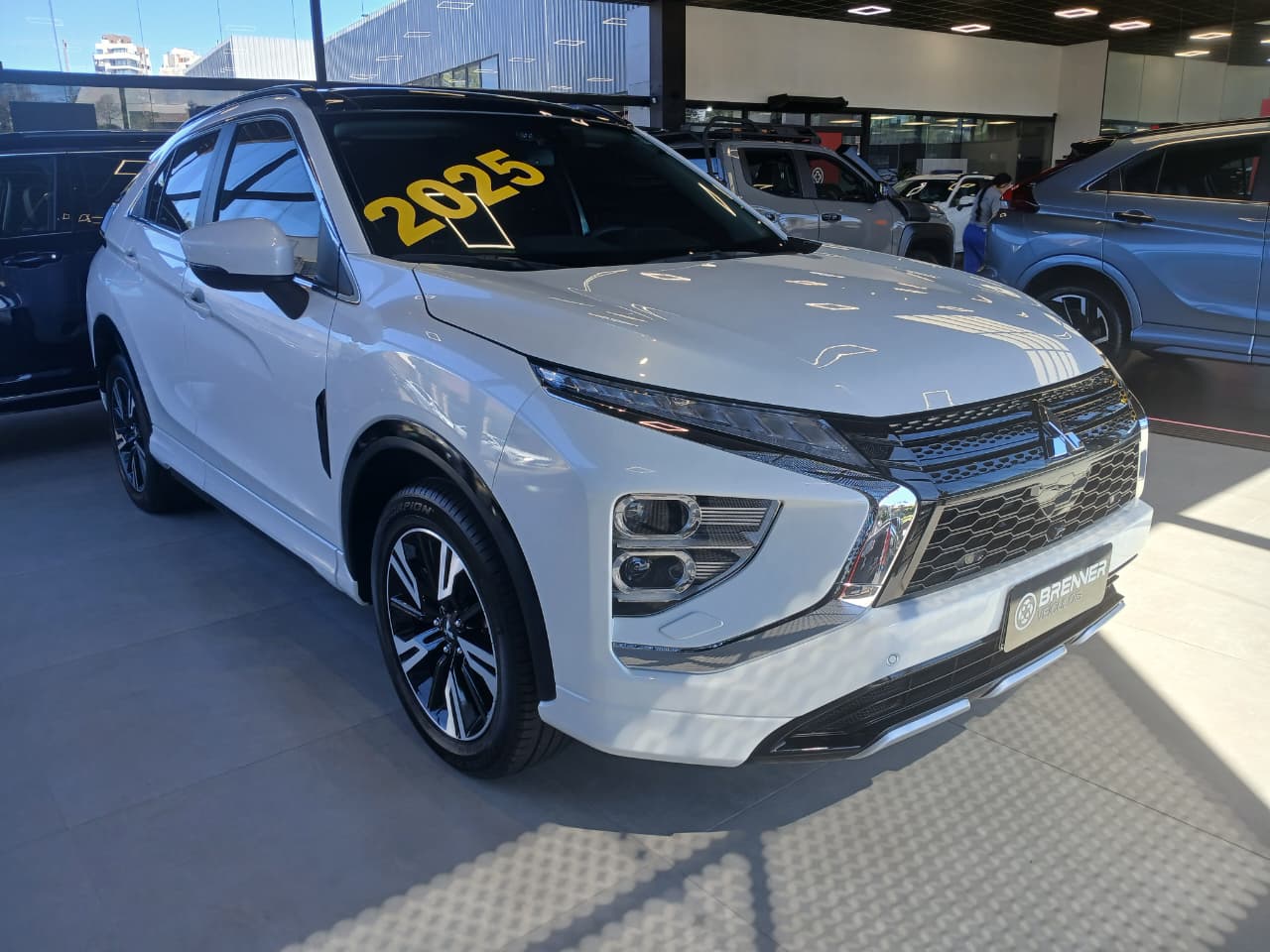 Foto Mitsubishi Eclipse Cross HPE-S 4x4 2025