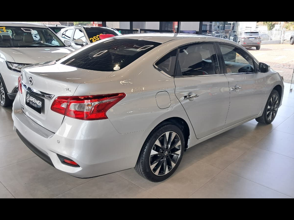 Foto Nissan Sentra SL 2019