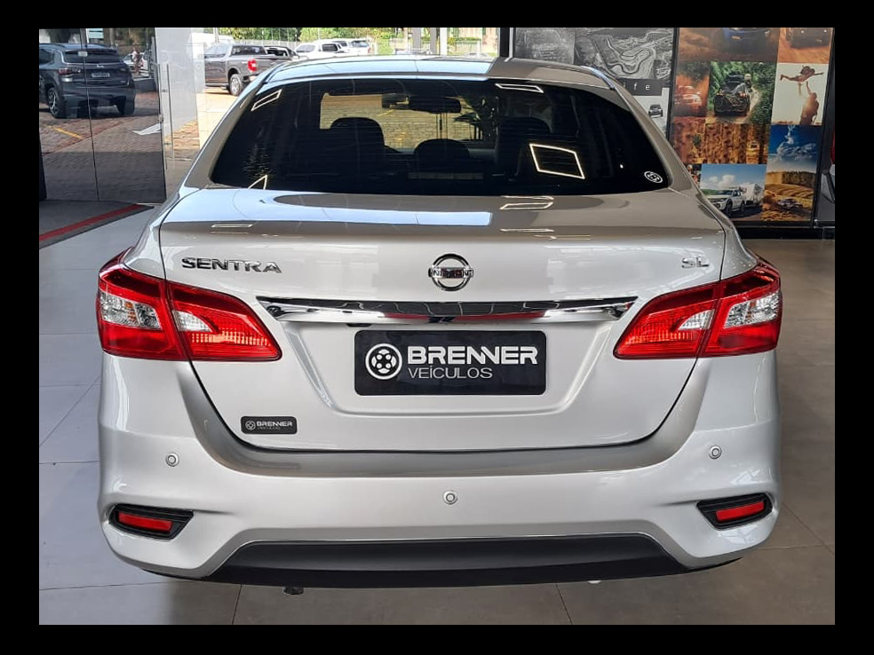 Foto Nissan Sentra SL 2019