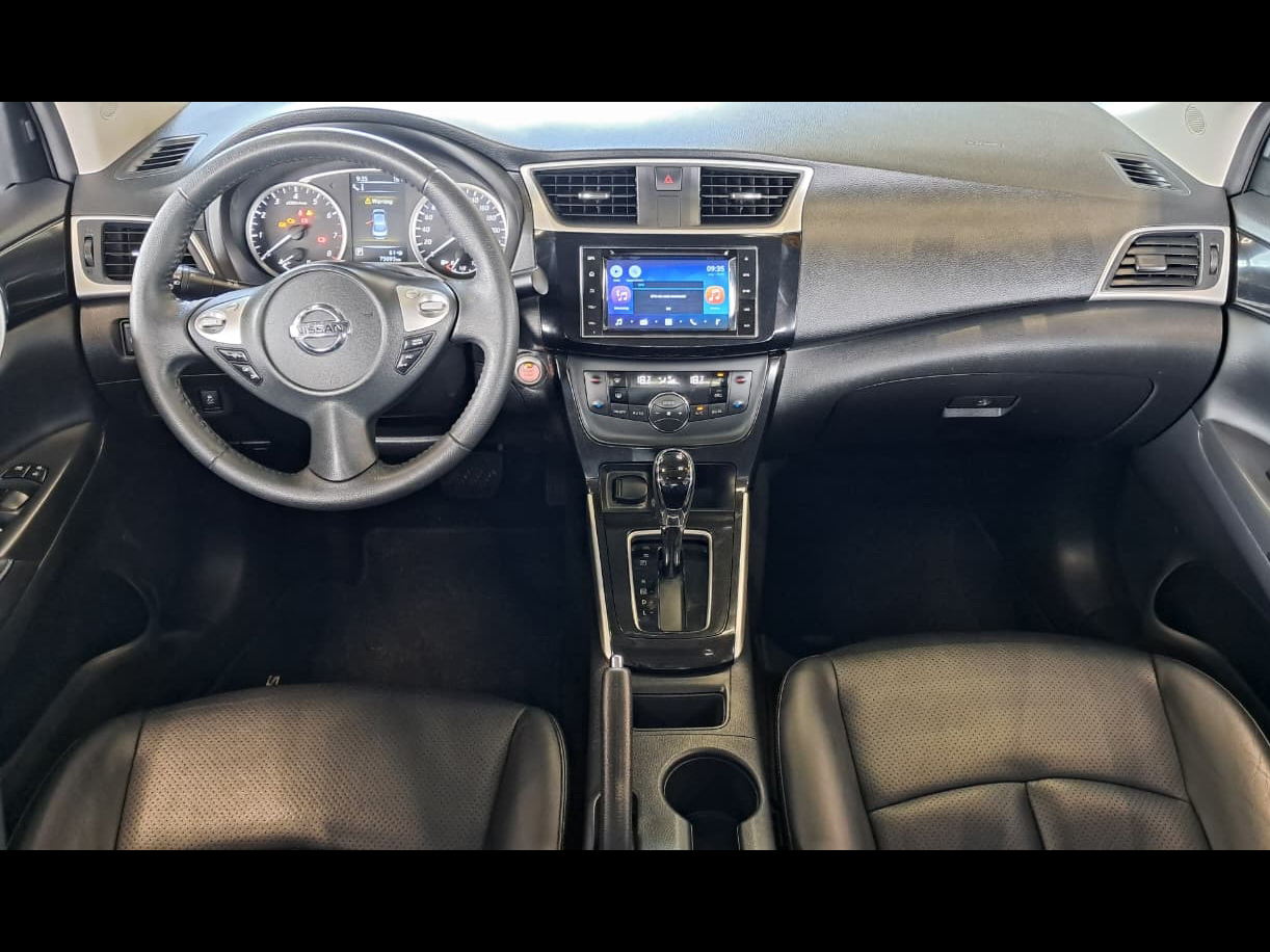 Foto Nissan Sentra SL 2019