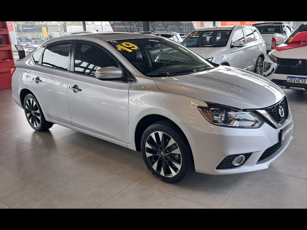 Foto Nissan Sentra SL 2019