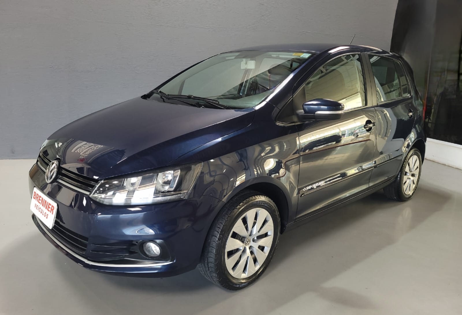 Foto Fox Comfortline 1.0 4P - 2015 