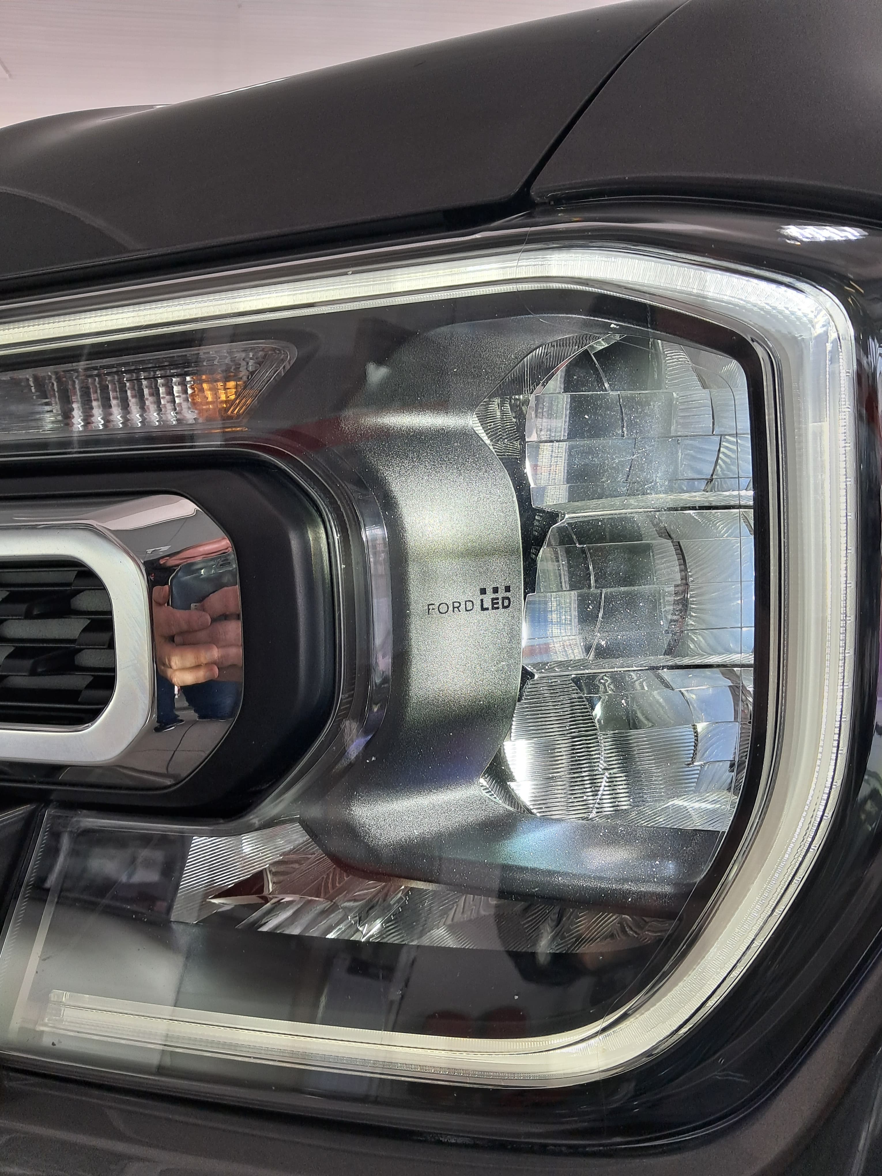 Foto Ranger Limited  3.0 V6 Diesel 4WD AT 2024